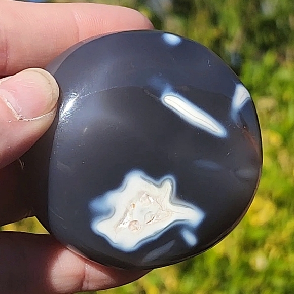 🦋🦋🦋 3/$25---Beautiful Orca Agate Palm Stone #2 - Picture 4 of 14